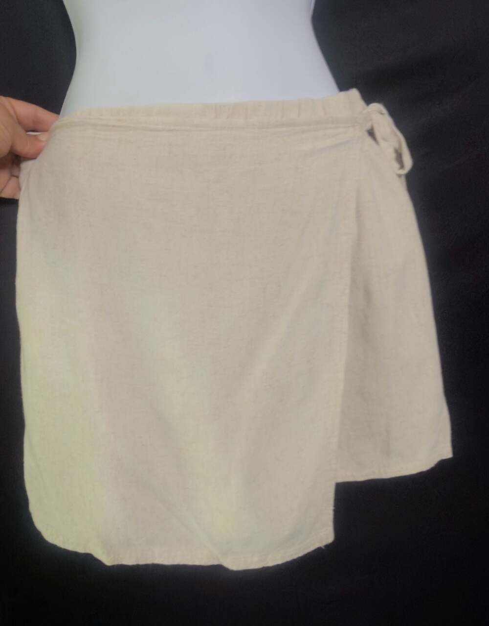 American Eagle Wrap Front Shorts Size M